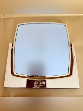 Chanel Beaute Rotating Stand Alone Vanity Mirror Dual Magnification New/Sealed